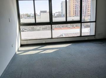 Oficina comercial de 1 ambiente, General San Martín · Oficina 49 m², Frente a La Plaza San Martin