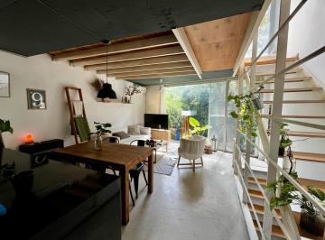 Casa · 90m² · 4 Ambientes · 1 Cochera · Duplex en Venta en Punta Chica en Excelente Estado, 3 Dorm., Cochera