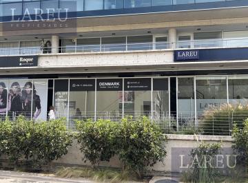 Local comercial · 90m² · Local en Alquiler de 90 m², Officia Pilar Work
