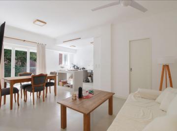 Departamento · 63m² · 3 Ambientes · Venta Depto 3 Amb + Balcon en Cañitas - 66 m²
