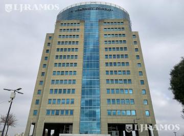 Oficina comercial · 798m² · 1 Ambiente · 7 Cocheras · Alquiler de Oficina de 798 m² en Saavedra