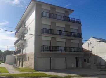 Departamento · 74m² · 2 Dormitorios · 1 Cochera · Departameno Tres Ambientes y Cochera