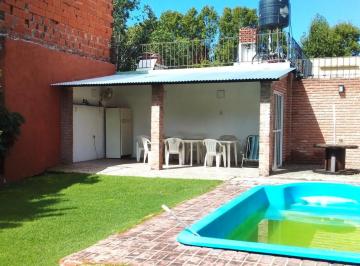 Casa · 110m² · 4 Ambientes · Venta - Casa - Alvarado 1557 - 3 Dorm. - Azcuenaga - Rosario