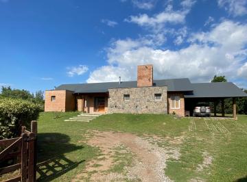 Vista de frente · Oportunidad Única! Casa con Pileta y Local Gastronómico Funcionando! Escritura
