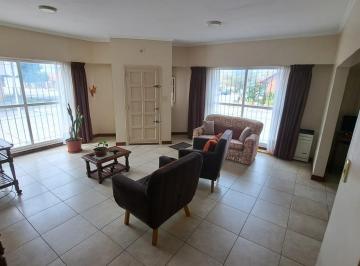 Departamento · 95m² · 3 Ambientes · Venta PH 3 Ambientes con Patio, Barrio San José, Mar del Plata