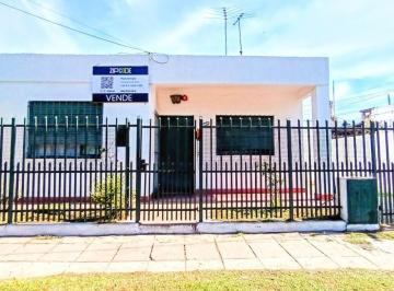 Casa · 59m² · 3 Ambientes · 3 Cocheras · Casa en Moreno