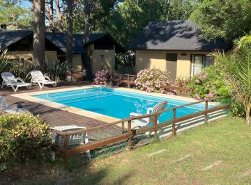 Casa · 35m² · 1 Ambiente · Monoambientes Para 2/3 Pax en Complejo con Pileta