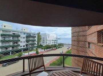 Foto1 · Venta de Apartamento en Peninsula, 1 Dormitorio y Medio, con Excelente Vista. - Puerto de La Cand