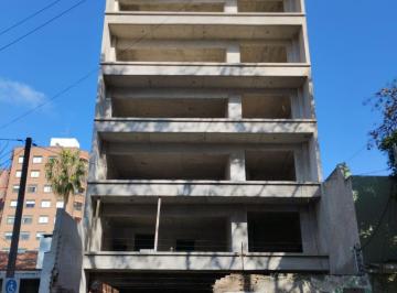Edificio · 400m² · 3 Cocheras · Edificio en Construcción, San Martin