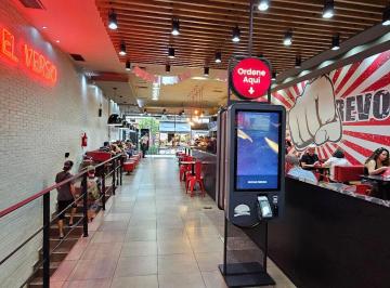 Local comercial · 525m² · Unico Local en Excelente Estado Sobre Florida Al 200