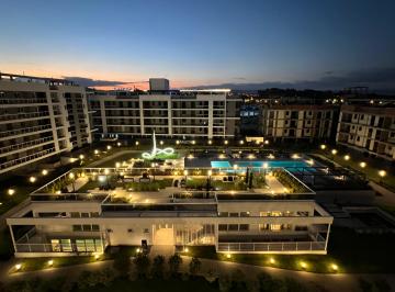 Imagen desde Torre 1 mirando hacia Torre 3 · 1 Dormitorio en Harmonie Château – Geotermia + Amenities Full