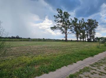 Terreno · 800m² · Venta de Lote en Country Acquavista