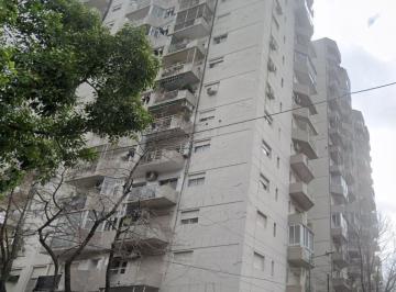 Departamento de 2 ambientes, Coghlan · Lindo 2 Ambientes con Vista Abierta en Coghlan
