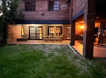 Casa · 297m² · 5 Ambientes · 1 Cochera · Venta Casa Country Maschwitz Club