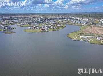 Terreno · 1472m² · Terreno en Puertos del Lago - Barrio Amarras
