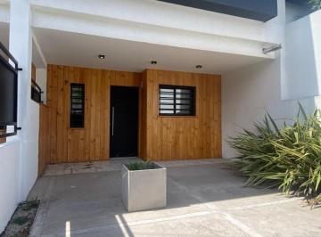 Departamento · 125m² · 4 Ambientes · 2 Cocheras · Dúplex en Venta - 3 Dorm. 2 Baños - Cocheras - 190 m² - Los Pinares, Mar del Plata