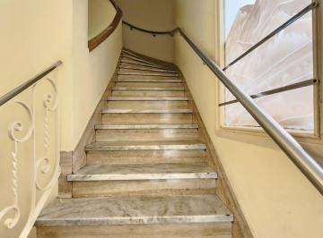 Departamento · 39m² · 1 Ambiente · Venta Departamento Monoambiente por Escalera con Excelente Ubicacion Caballito