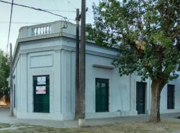 Casa · 281m² · 6 Ambientes · Se Vende Propiedad en San Javier. Excelente Ubicacion. Nicasio Oroño 2000