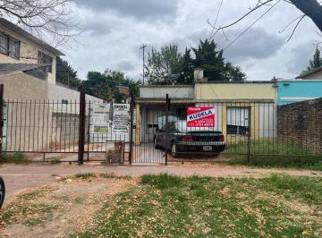 Casa de 4 ambientes, Lomas de Zamora · Casa a Refaccionar