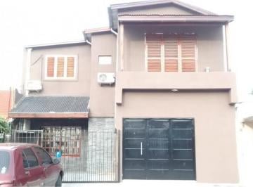 Casa · 100m² · 4 Ambientes · 1 Cochera · Casa en Venta Temperley Este