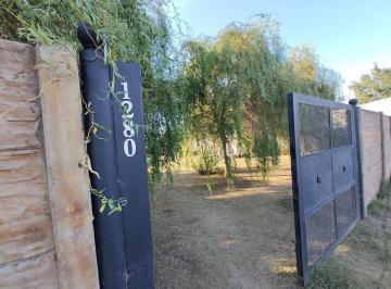 Casa · 70m² · 2 Ambientes · 1 Cochera · Casa de Campo en Carrizales