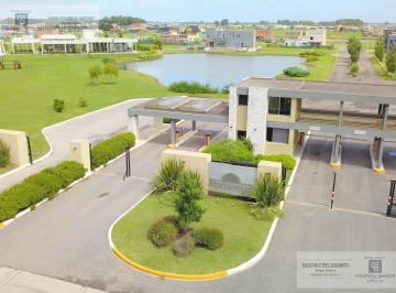 Terreno · 750m² · Lote Interno Fondo Verde en Venta Barrio Horizontes Al Sur - Canning