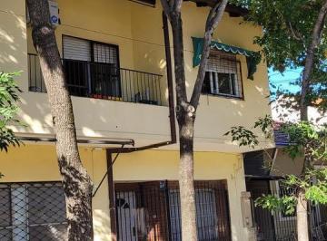 PH · 60m² · 3 Ambientes · PH - Olivos - Roche
