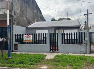 Casa de 2 ambientes, Moreno · Casa PH en Alquiler, Tres Ambientes Paso del Rey Norte, Barrio La Quebrada