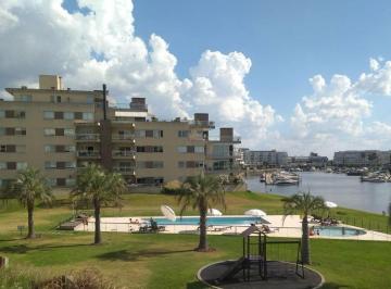 Departamento de 3 ambientes, Tigre · Excelente Departamento en El Exclusivo Barrio Islas del Canal