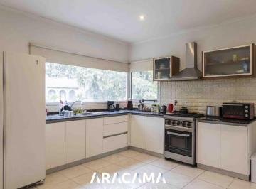 Casa en Venta de 4 ambientes El Lauquen · Casa en Venta en El Lauquen - Canning