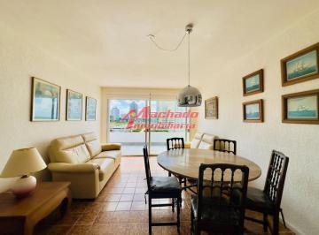 Foto1 · Alquiler de Apartamento de Tres Dorm. en Punta del Este