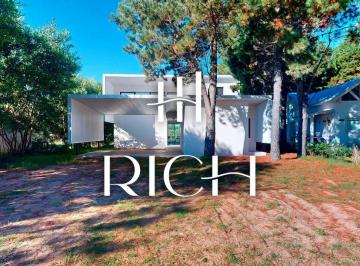 RIH-RIH-20_2 · Casa en Venta en Costa Esmeralda