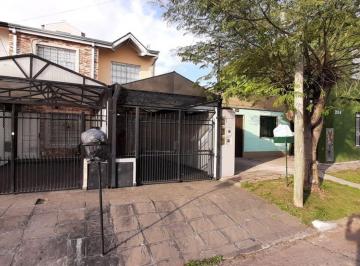 Casa · 67m² · 5 Ambientes · 1 Cochera · Alquiler Casa Tipo Duplex con Cochera Quilmes