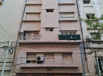 Departamento de 2 ambientes, Recoleta · Arenales y Callao. Excelente 2 Ambientes.
