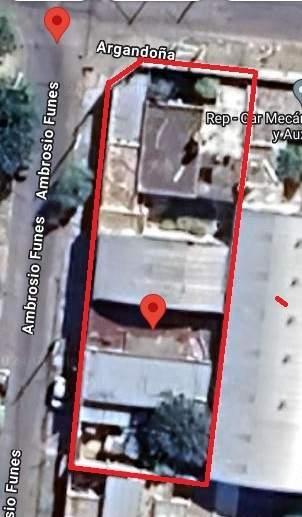 Terreno · 707m²
