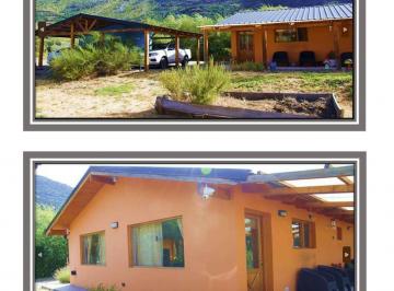 Campo · 100m² · 7 Ambientes · 1 Cochera · Chacra en El Hoyo - Chubut.