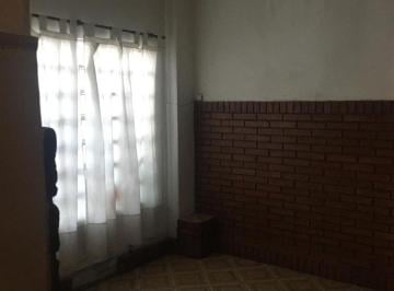 Casa de 3 ambientes, Lomas de Zamora · Casa en Venta en Lomas de Zamora