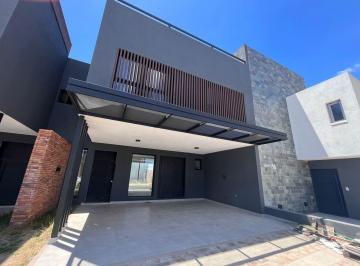 PH de 4 ambientes, Córdoba · Duplex en Venta - La Luisita