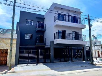 Departamento de 2 ambientes, Lanús · Departamento 2 Ambientes con Cochera en Gerli Oeste - Lanus