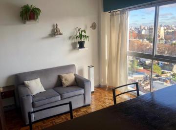 Departamento · 60m² · 3 Ambientes · Excelente 3amb Piso Alto