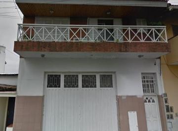 Bodega-Galpón · 216m² · 4 Ambientes · Excelente Galpón!