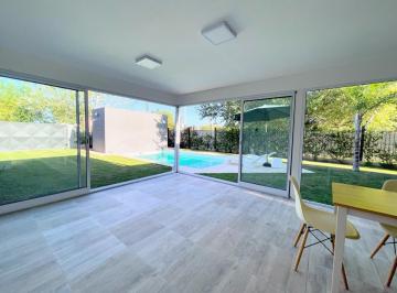Casa · 130m² · 3 Ambientes · Venta Casa 2 Dormis con Piscina Tierra de Sueños 3 - Roldan
