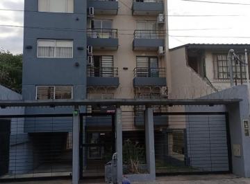 Departamento de 1 ambiente, Morón · En Alquiler - Monoambiente Haedo Norte Al Frente