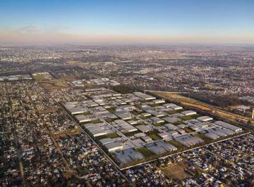 Terreno · 8278m² · Parque Industrial Reconquista. Vicente Lopez y Planes 001