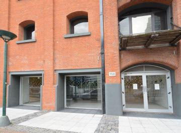 Local comercial · 160m² · Moreau de Justo Alicia 150