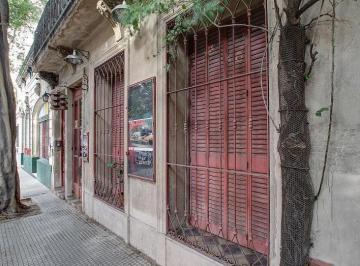 Edificio en Alquiler   · Humberto Primo 730