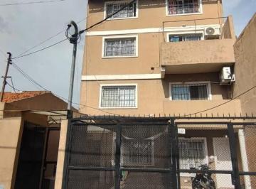Departamento · 90m² · 4 Ambientes · Duplex en 2 Plantas Cerca del Centro de V. Ballester