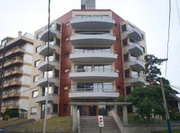 Departamento · 60m² · 2 Ambientes · Departamento en Venta - 1 Dormitorio 1 Baño - 63.4 m² - Villa Gesell