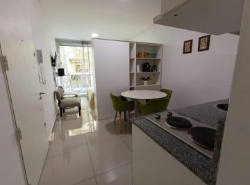 Departamento · 32m² · 1 Ambiente · Departamento en Alquiler Temporal Sarmiento Al 3900 Piso 1