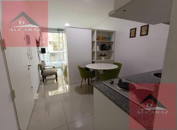 Departamento · 32m² · 1 Ambiente · Departamento en Alquiler Temporal Sarmiento Al 3900 Piso 1